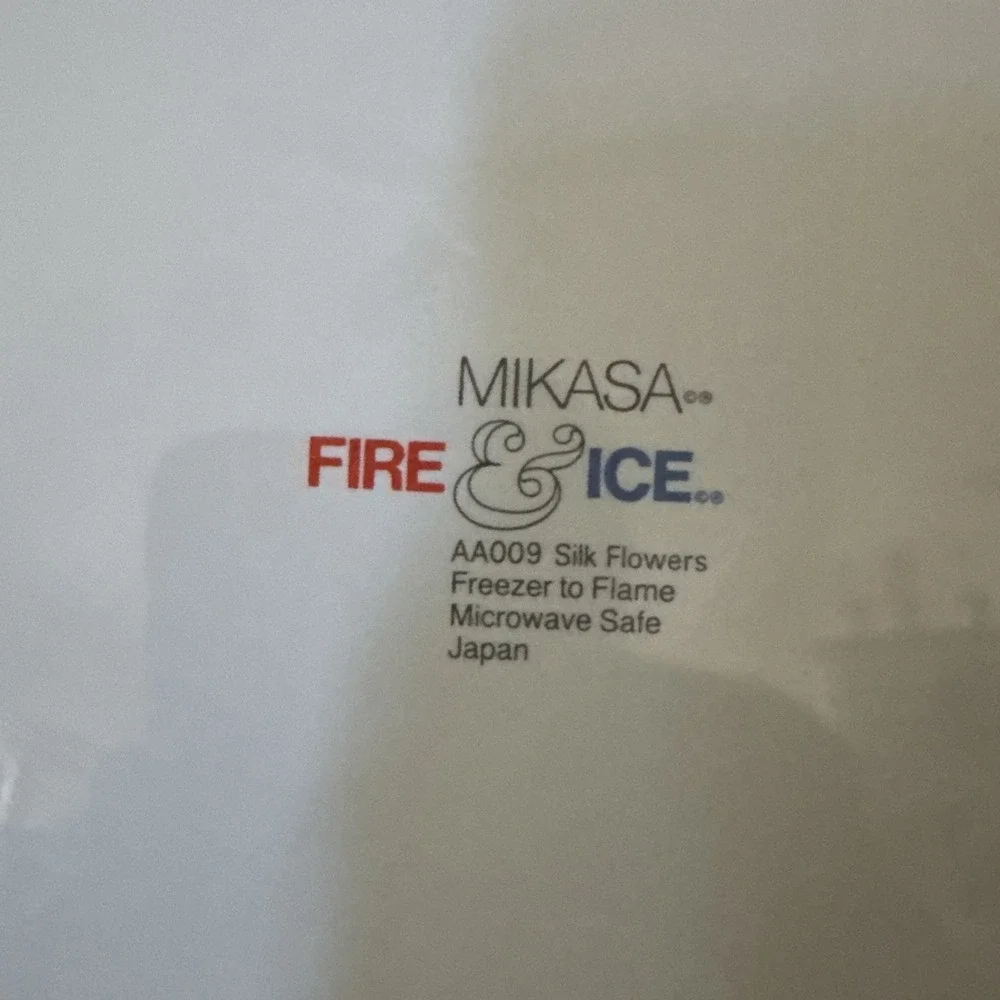 Vtg Mikasa Covered Casserole Dish Fire & Ice Silk Flowers 2 Qt. Pristine W/lid